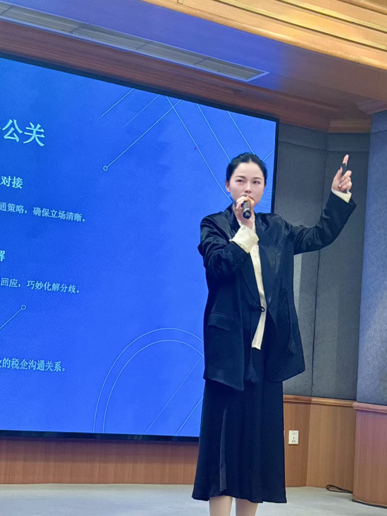 微信图片_20260630145617_95_56.jpg